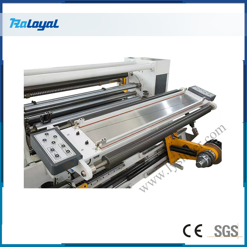 hch3-1600a-high-speed-slitting-machine-with-friction-shaft-5.jpg